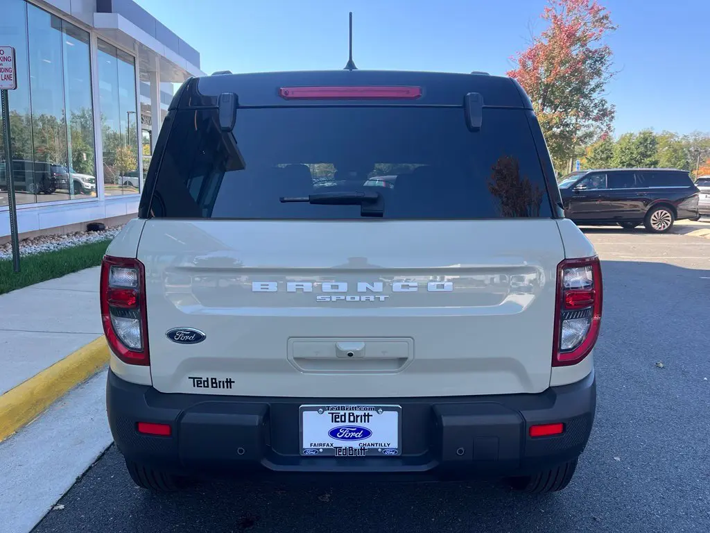 2025 Ford Bronco - $28,001