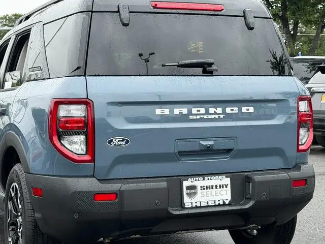 2026 Ford Bronco - $33,000