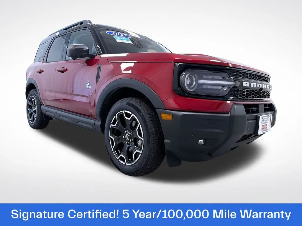 2025 Ford Bronco - $32,995