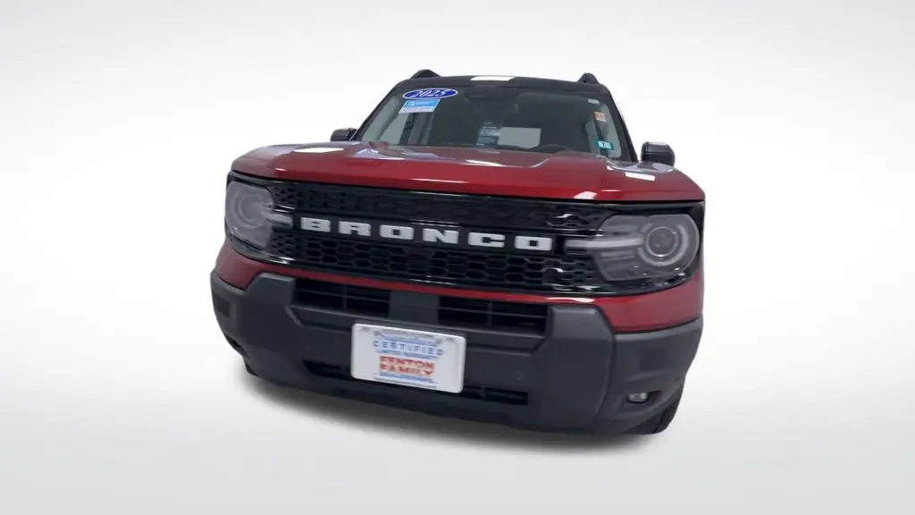 2025 Ford Bronco - $32,995