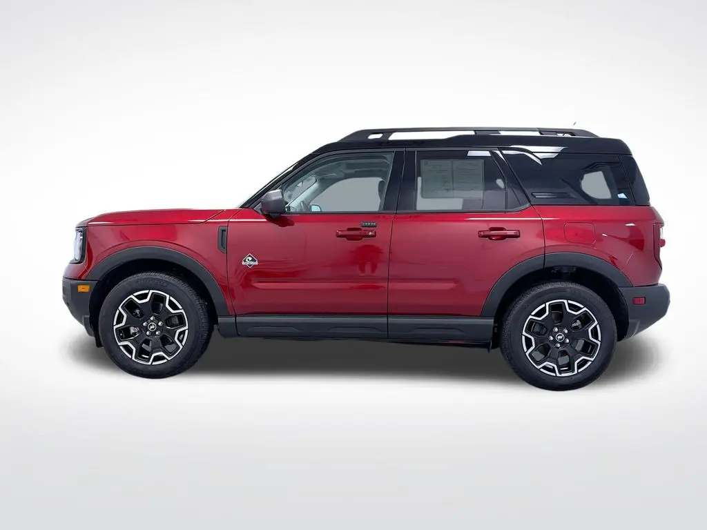 2025 Ford Bronco - $32,995