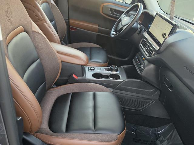 2025 Ford Bronco - $27,995