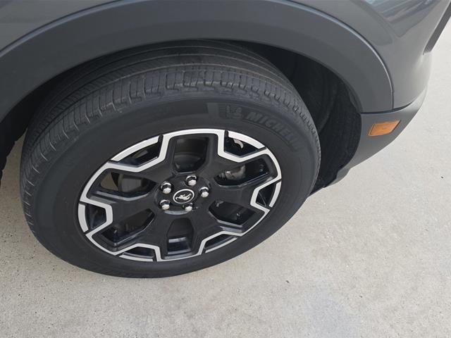 2025 Ford Bronco - $27,995