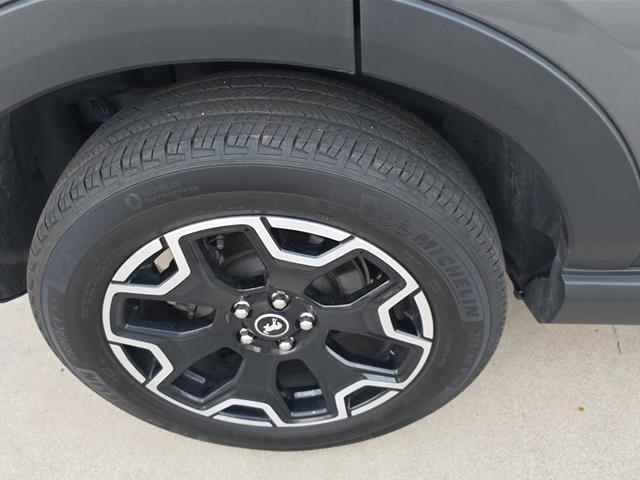 2025 Ford Bronco - $27,995