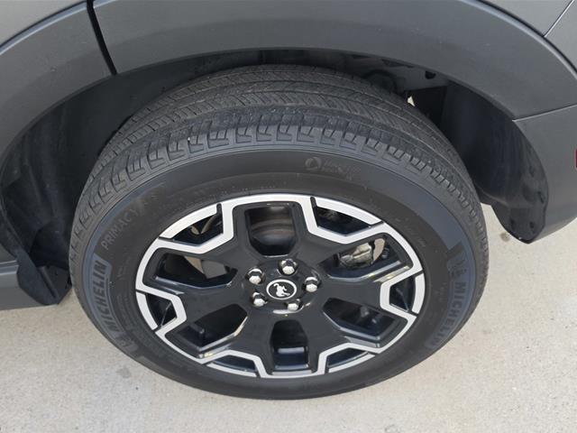 2025 Ford Bronco - $27,995