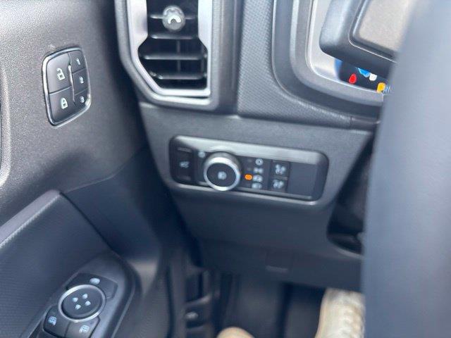 2025 Ford Bronco - $33,027