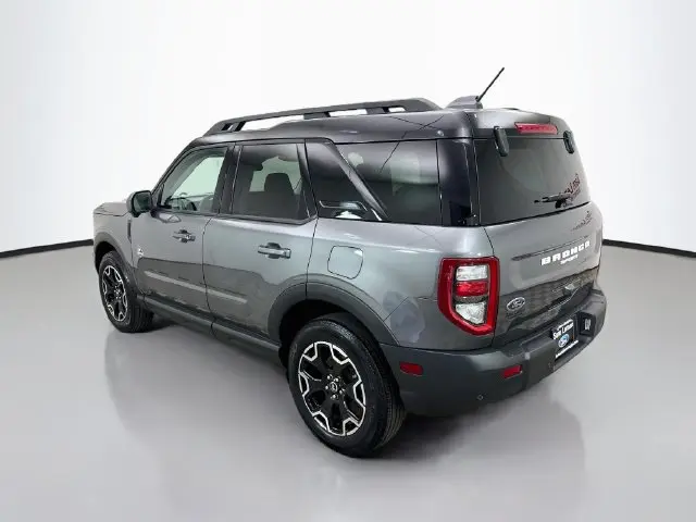 2025 Ford Bronco - $30,012