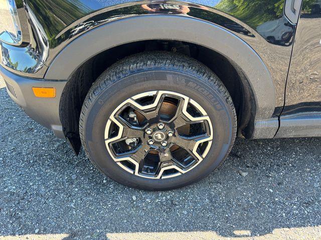 2025 Ford Bronco - $30,495