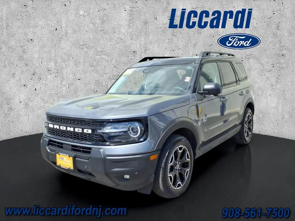 2025 Ford Bronco - $29,990