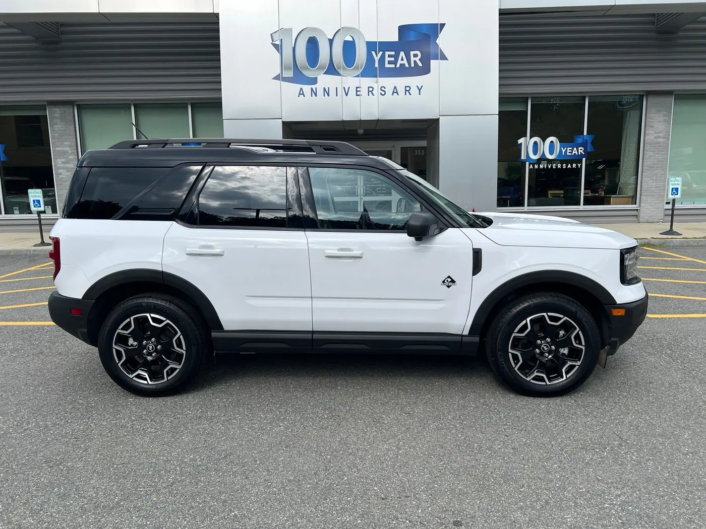 2025 Ford Bronco - $34,815