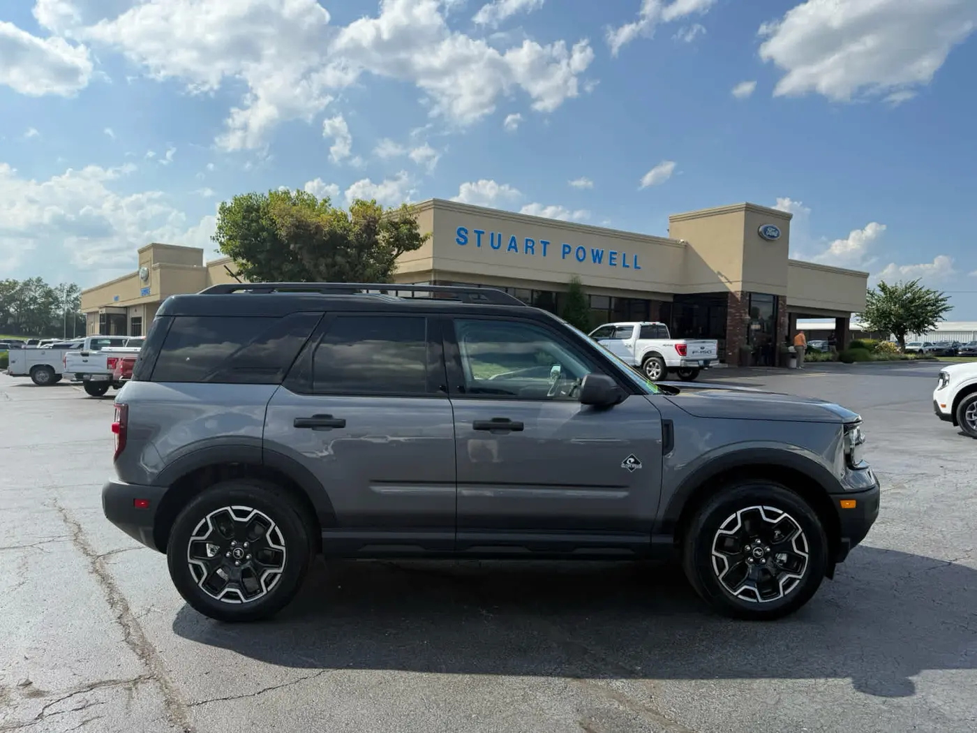 2026 Ford Bronco - $34,977