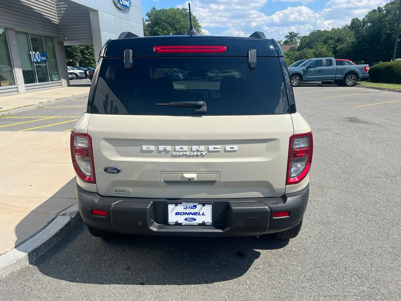 2025 Ford Bronco - $33,647