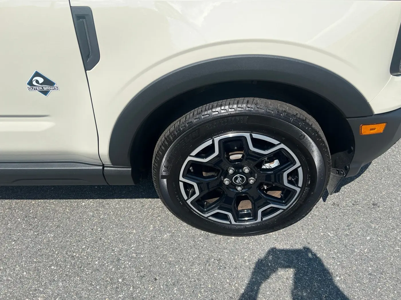 2025 Ford Bronco - $33,647