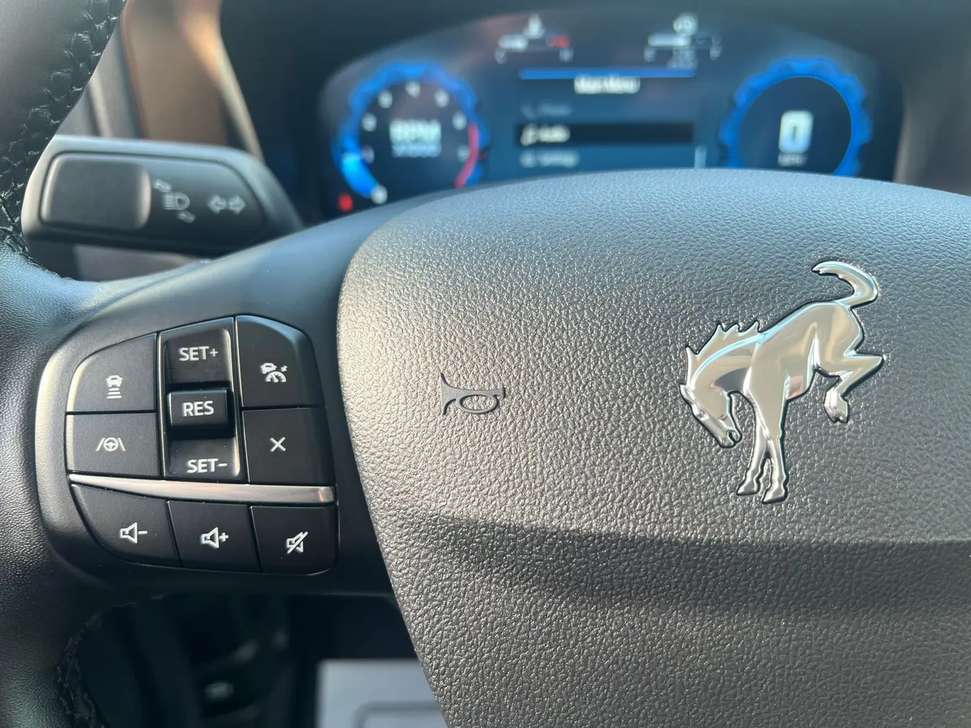 2025 Ford Bronco - $33,647
