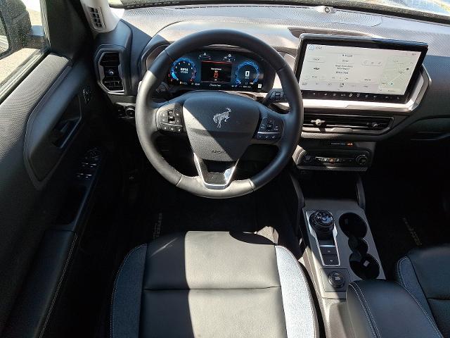 2025 Ford Bronco - $30,255