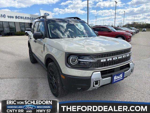 2025 Ford Bronco - $30,922
