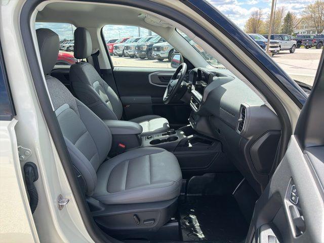 2025 Ford Bronco - $30,922