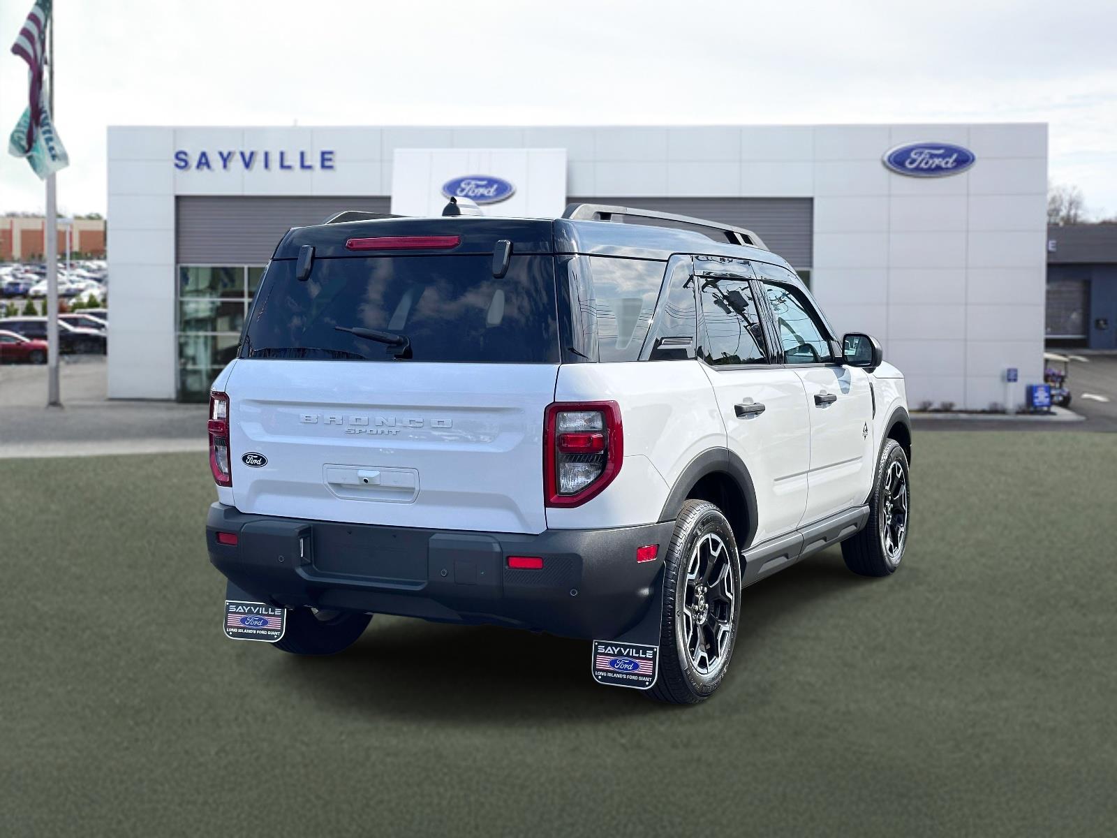2026 Ford Bronco - $38,989