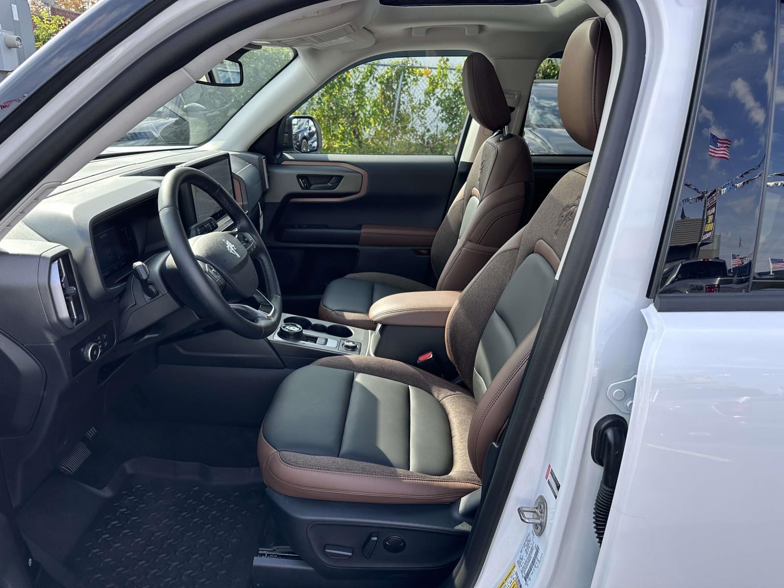 2026 Ford Bronco - $38,989