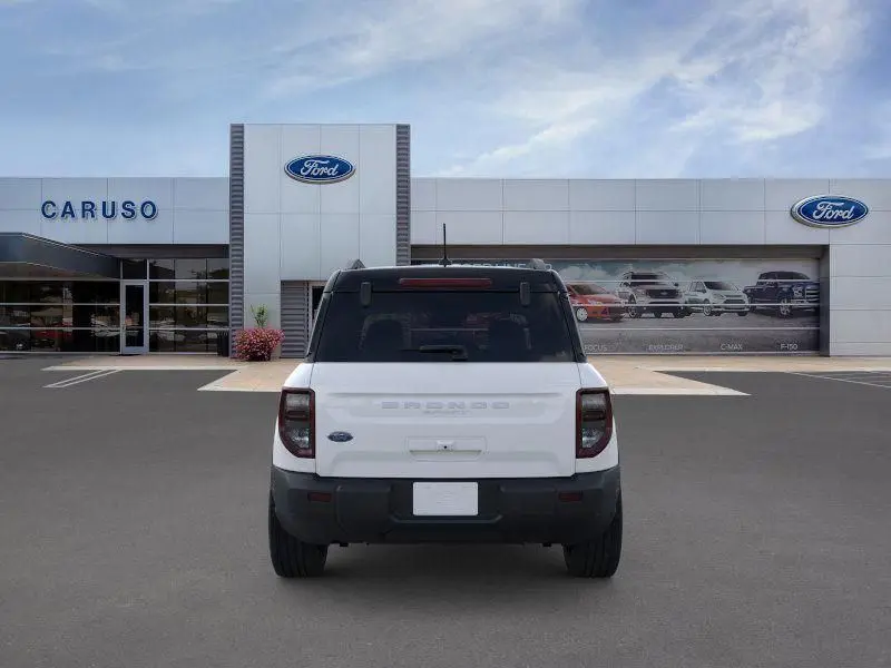 2026 Ford Bronco - $40,330
