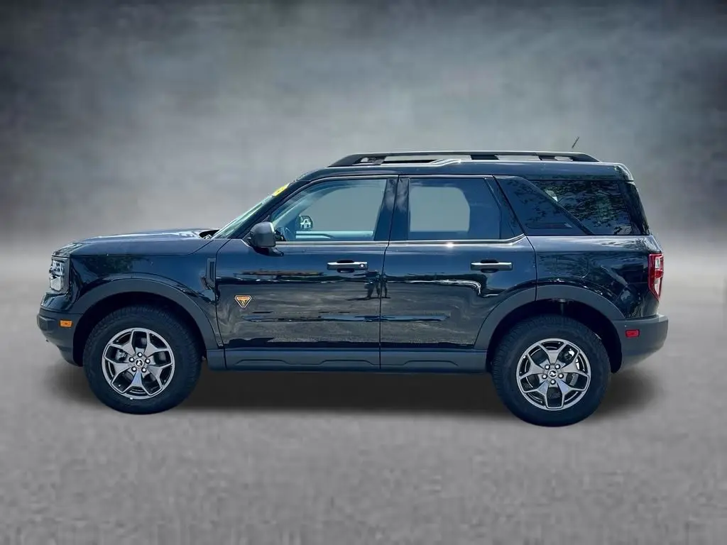 2024 Ford Bronco - $26,998