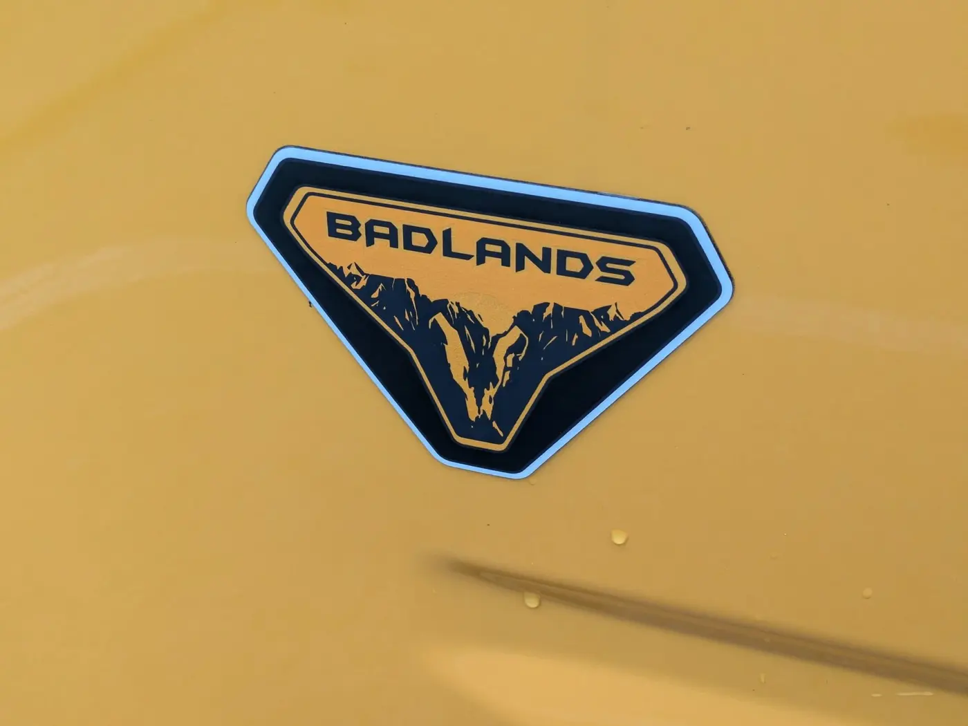 2022 Ford Bronco - $28,000