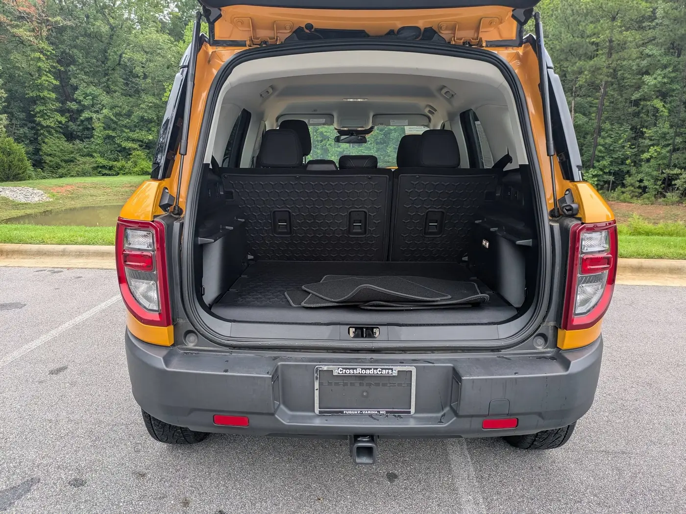 2022 Ford Bronco - $28,000