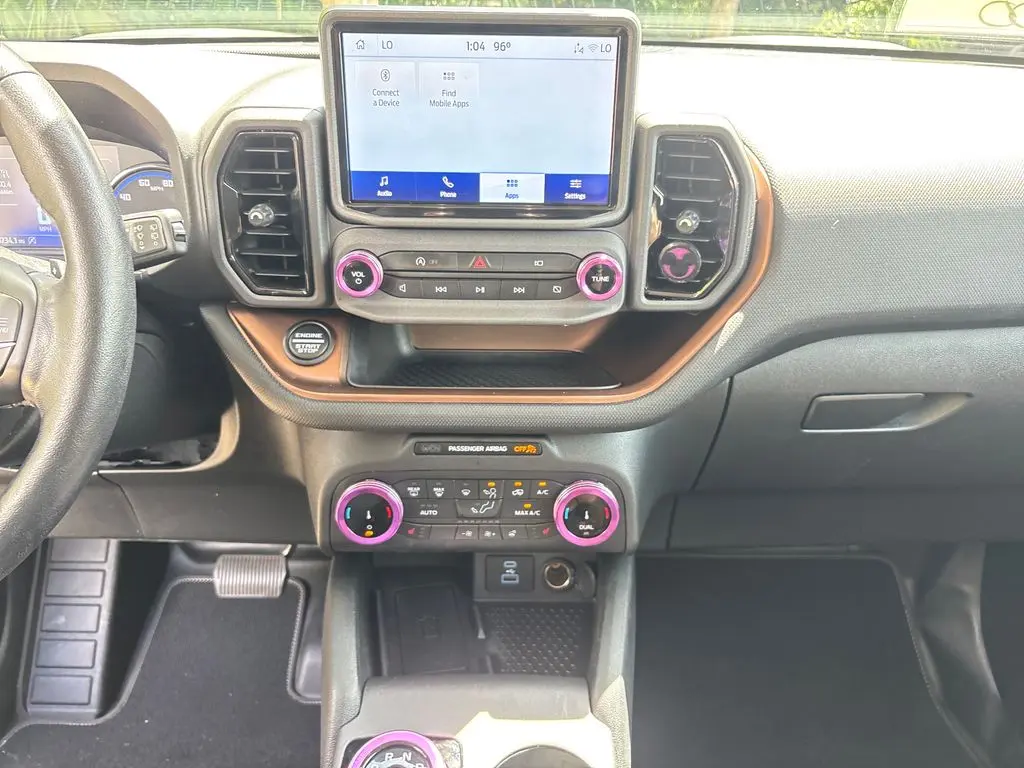 2022 Ford Bronco - $27,700