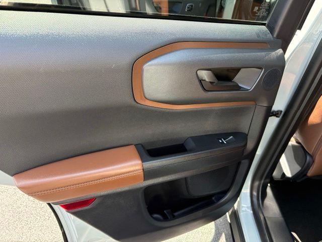 2023 Ford Bronco - $32,995