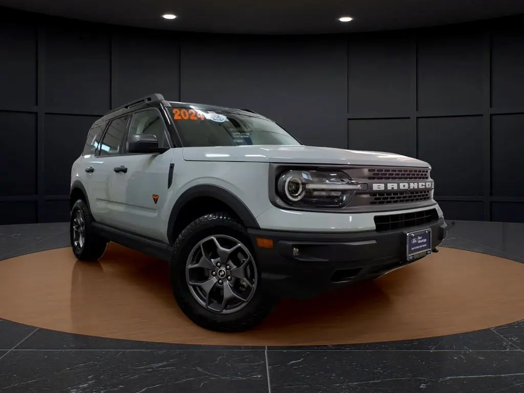 2024 Ford Bronco - $31,995