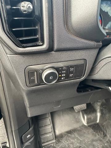 2024 Ford Bronco - $32,999