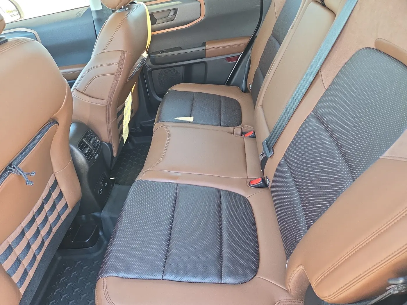 2022 Ford Bronco - $26,995