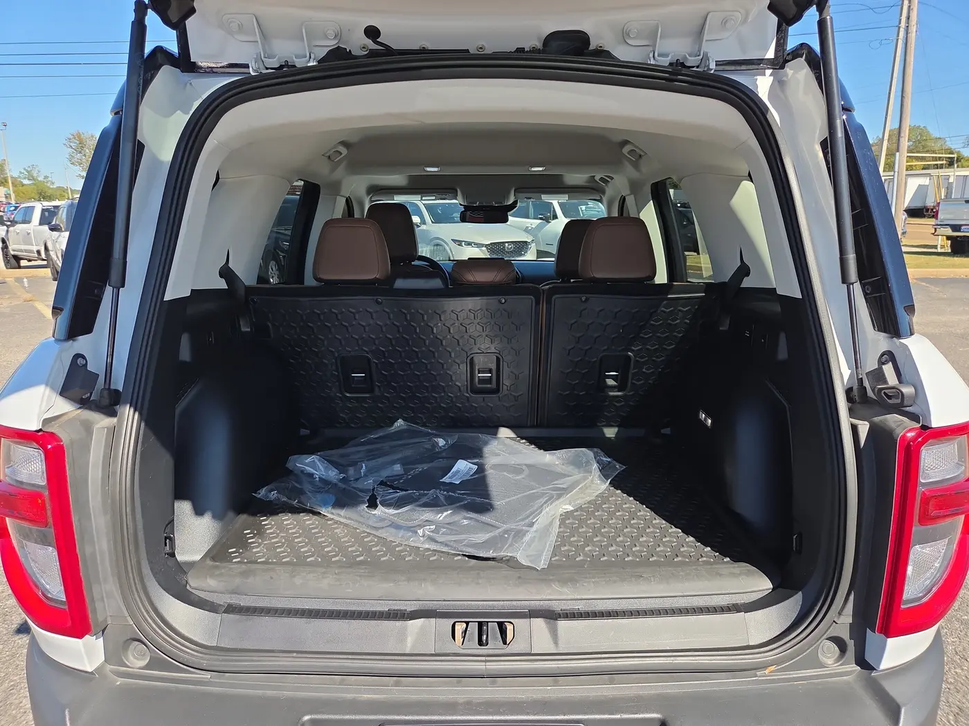 2022 Ford Bronco - $26,995
