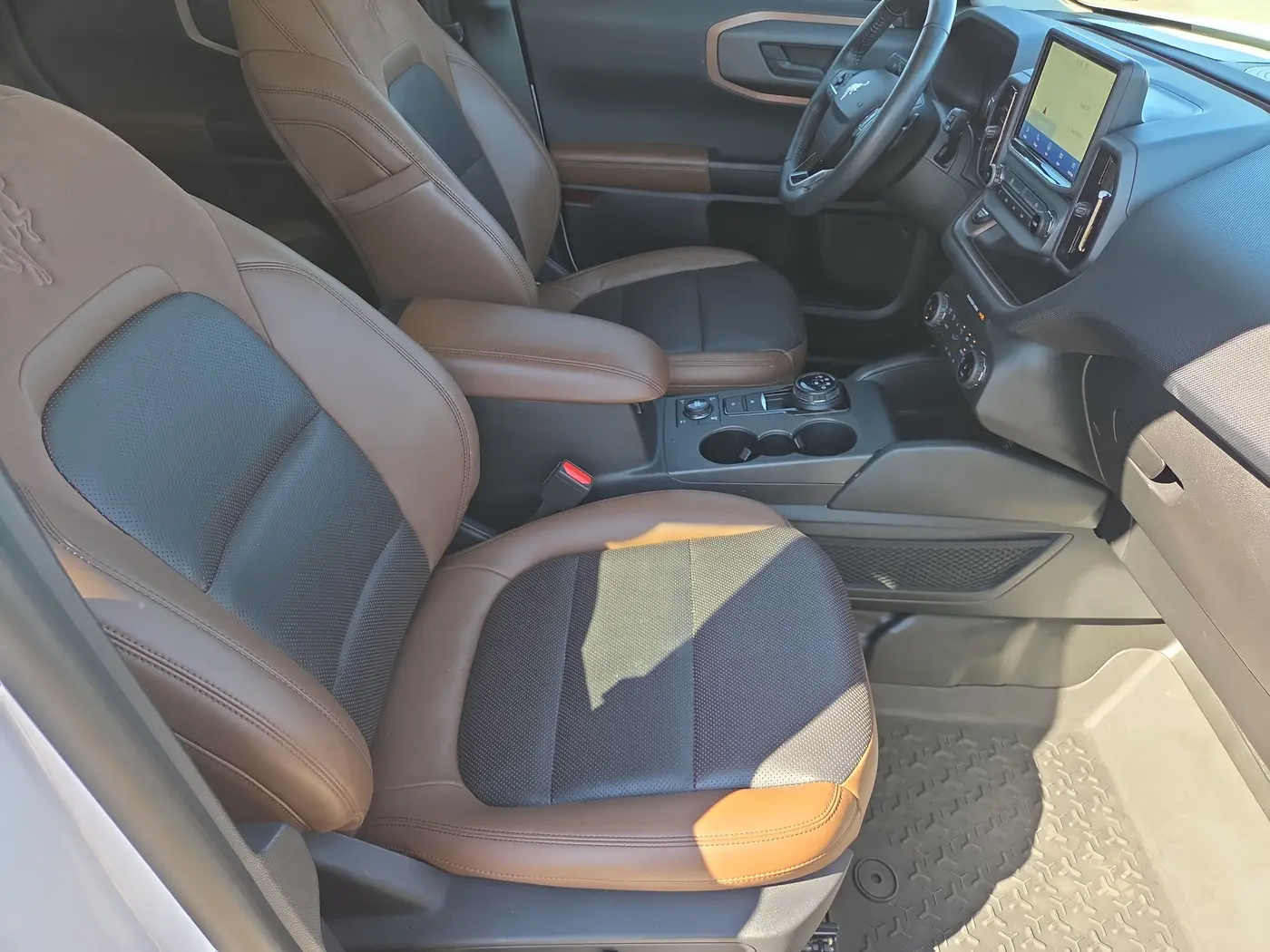 2022 Ford Bronco - $26,995