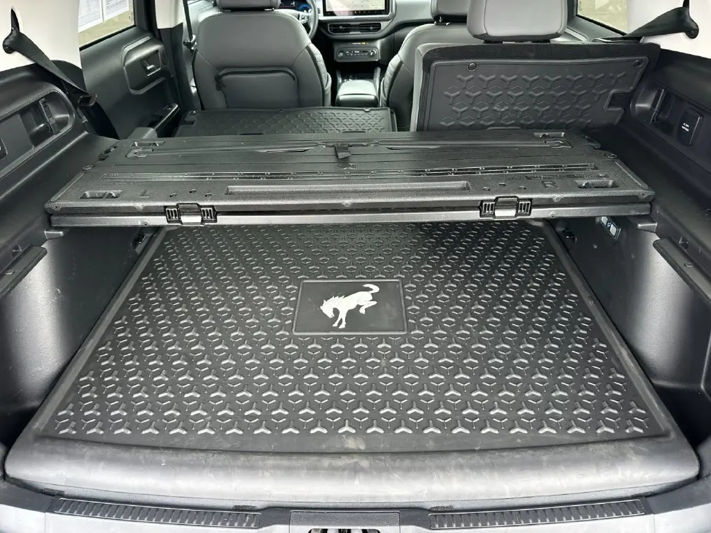 2025 Ford Bronco - $32,750