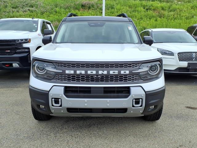 2025 Ford Bronco - $31,990