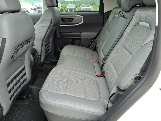 2025 Ford Bronco - $31,990