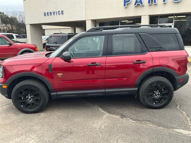 2025 Ford Bronco - $33,077