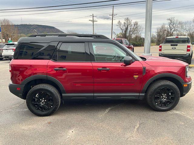 2025 Ford Bronco - $33,077