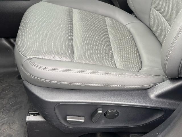 2025 Ford Bronco - $32,998