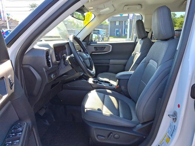 2025 Ford Bronco - $31,990
