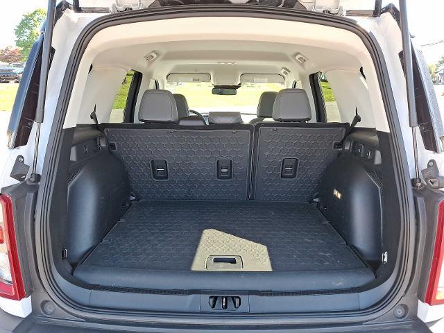 2025 Ford Bronco - $31,990