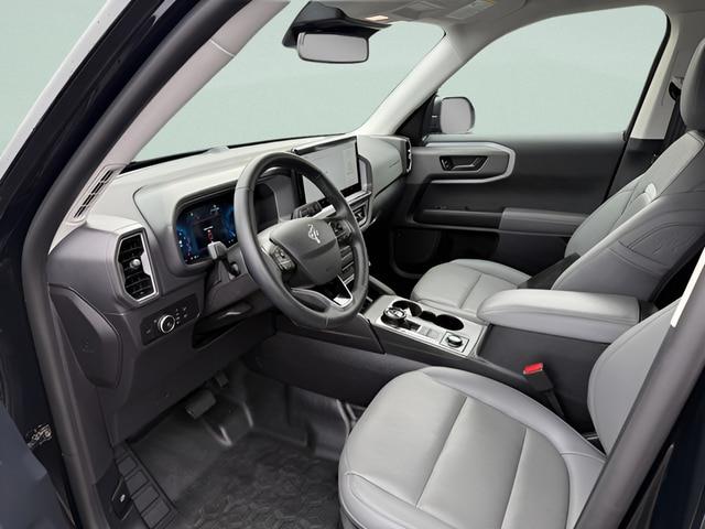 2025 Ford Bronco - $32,495