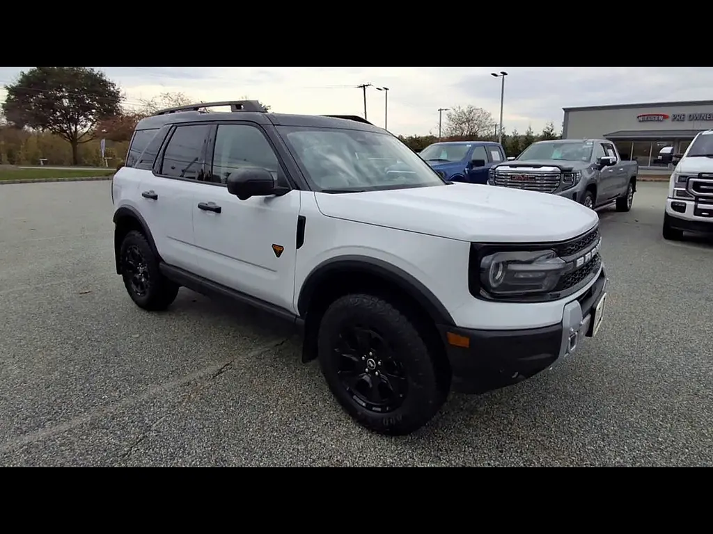 2026 Ford Bronco - $41,995