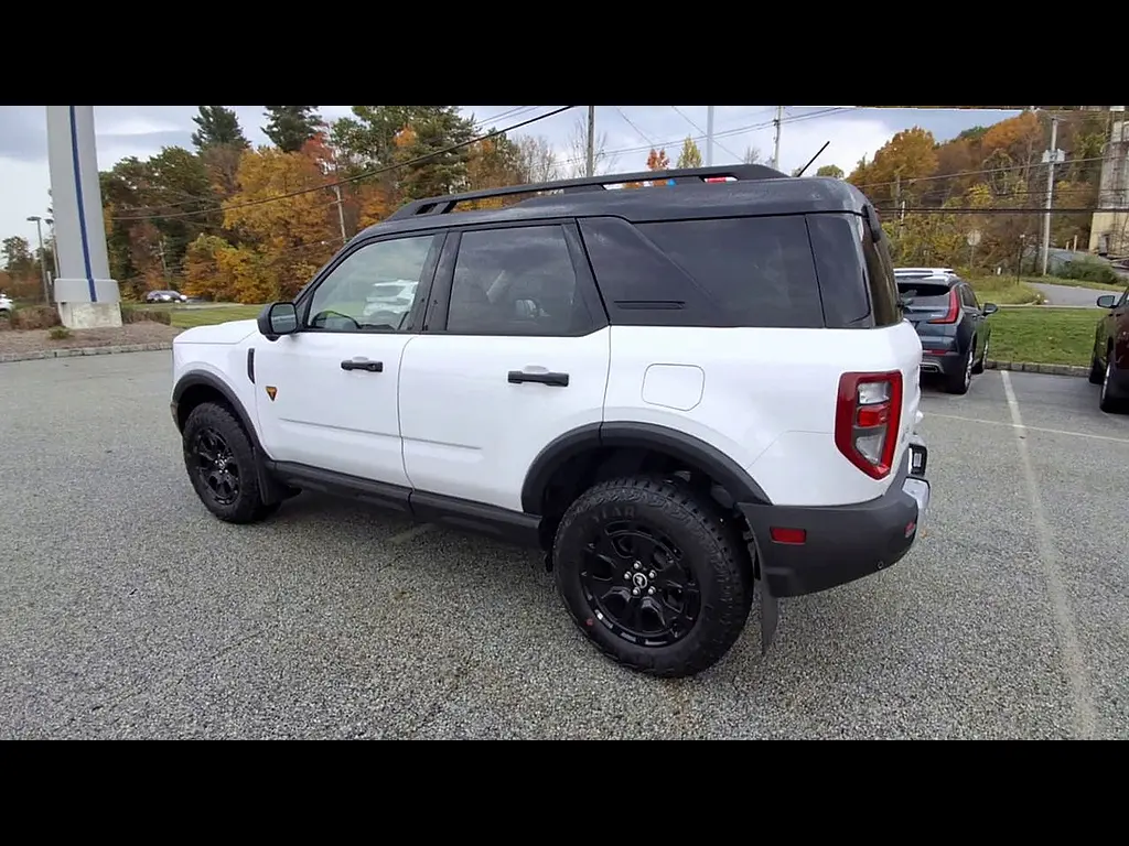 2026 Ford Bronco - $41,995