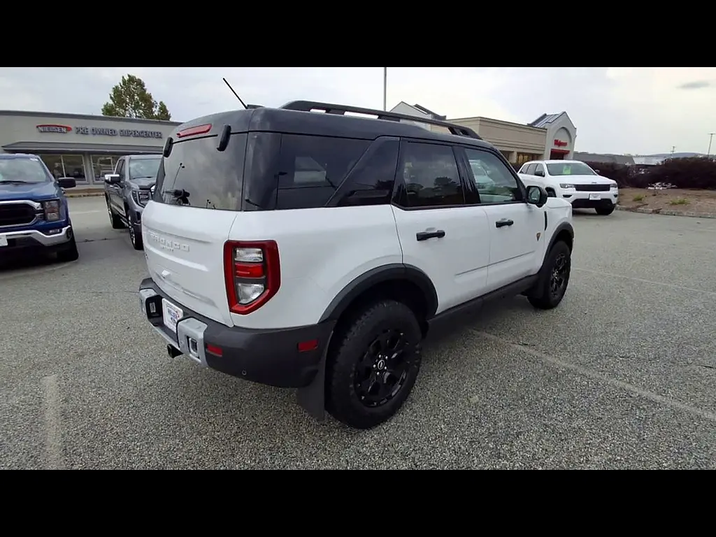 2026 Ford Bronco - $41,995
