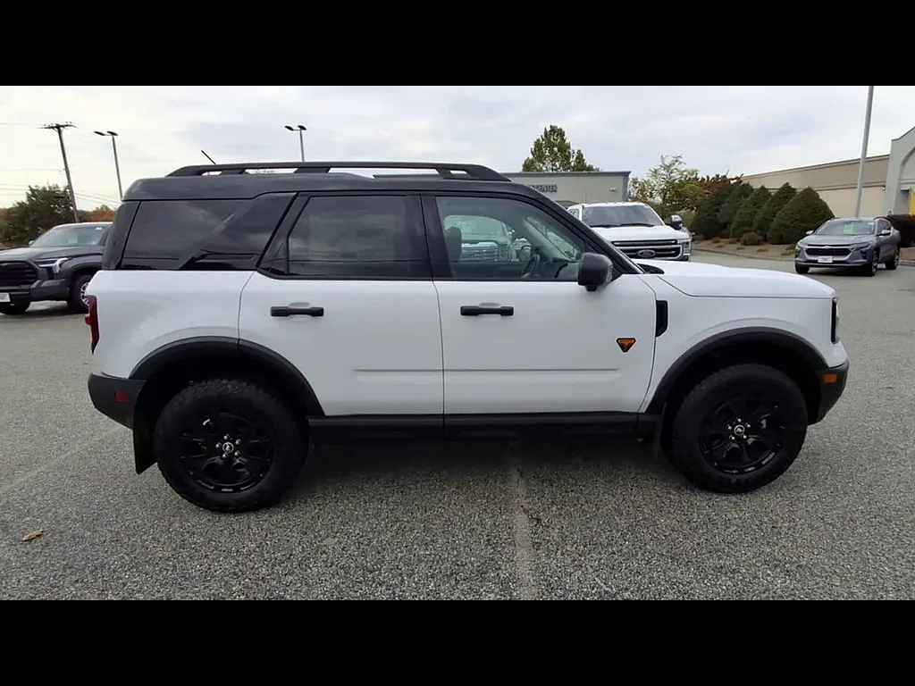 2026 Ford Bronco - $41,995