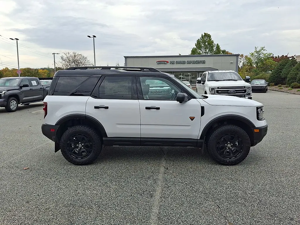 2026 Ford Bronco - $41,995