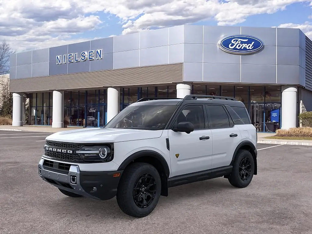 2026 Ford Bronco - $41,995
