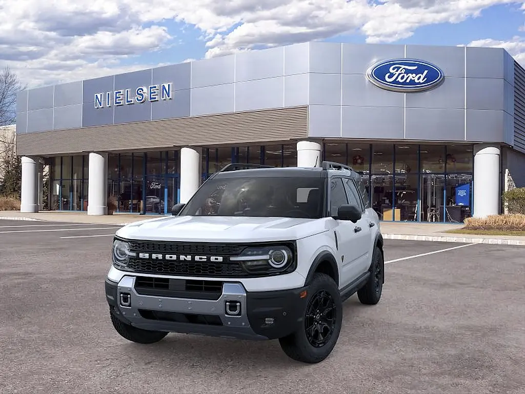 2026 Ford Bronco - $41,995